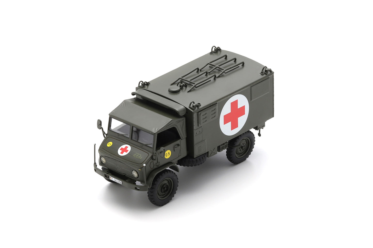 【2026年1月以降発売予定】 Schuco 450931100 1/35 Unimog S404 Medic Unit German Army