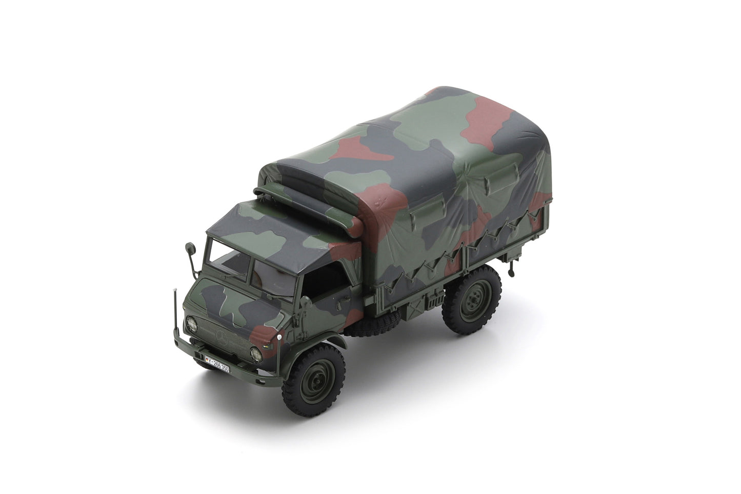 【2026年1月以降発売予定】 Schuco 450931200 1/35 Unimog S404 German Army