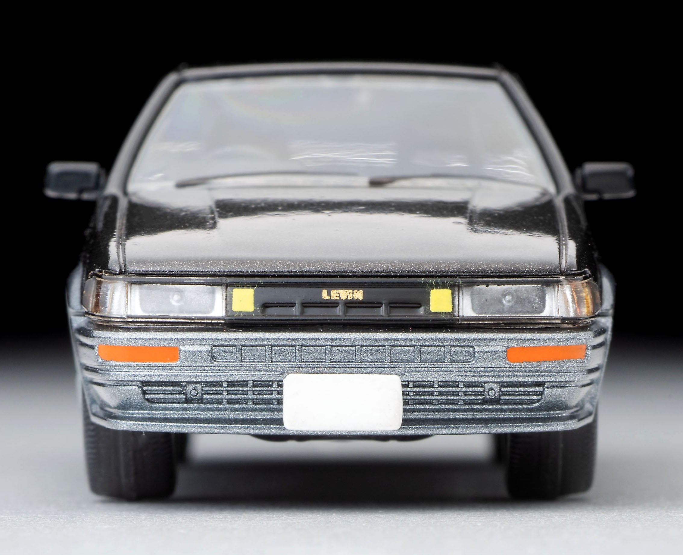 TLV NEO 1/64 LV-N304b トヨタ カローラレビン 2ドア GT-APEX 85年式 