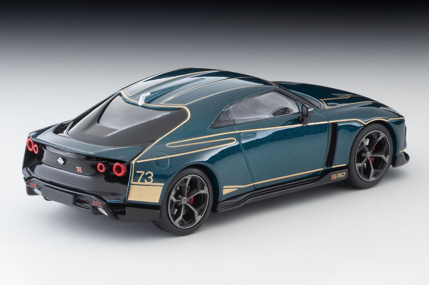 【2024年5月発売予定】 TLV 1/64 LV-N Nissan GT-R50 by Italdesign (濃緑)