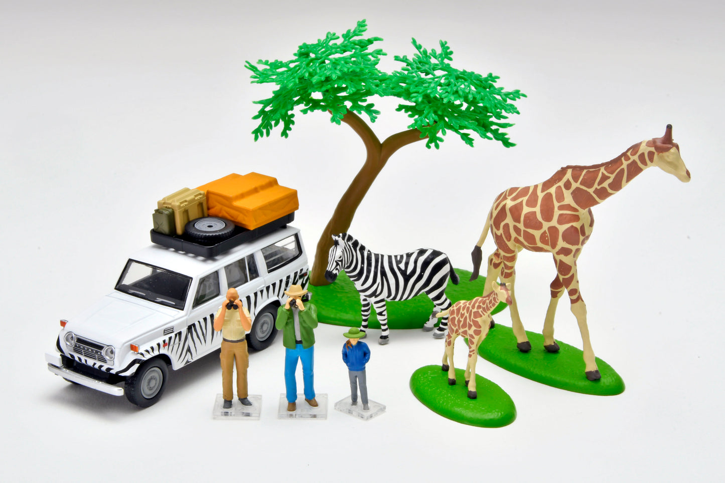 TLV 1/64 海洋堂×トミカリミテッド ヴィンテージ ジオコレ64 #カースナップ28a サファリ1 (トヨタ ランドクルーザー FJ56V型付属)