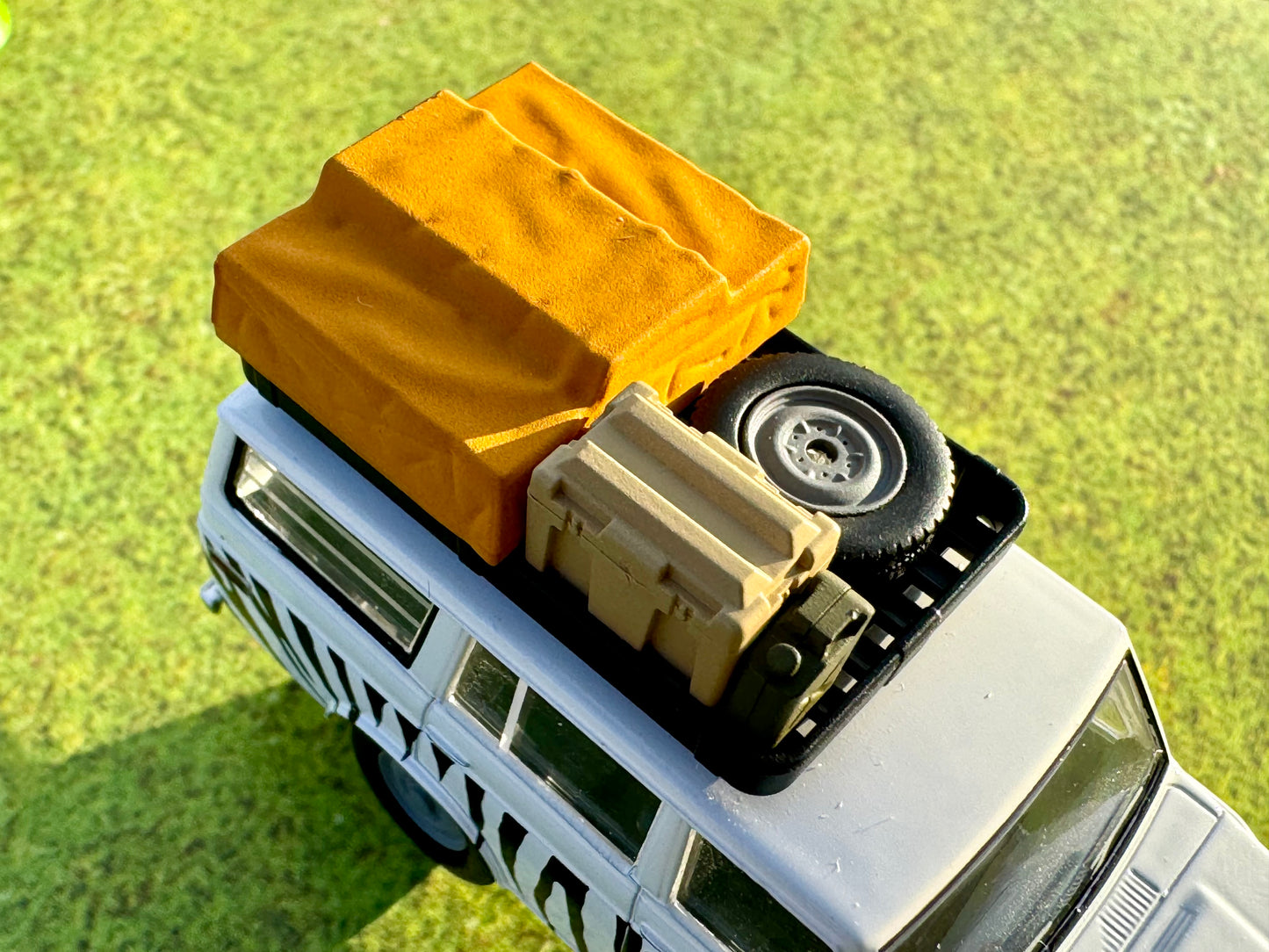 TLV 1/64 海洋堂×トミカリミテッド ヴィンテージ ジオコレ64 #カースナップ28a サファリ1 (トヨタ ランドクルーザー FJ56V型付属)