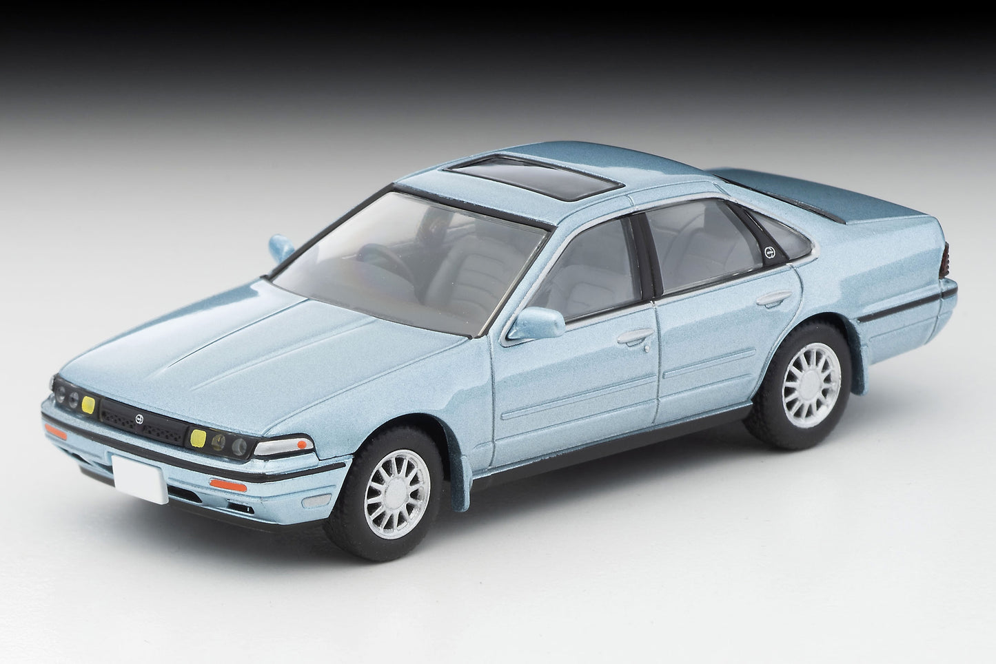 【2025年4月発売予定】 TLV 1/64 LV-N335a 日産セフィーロ スポーツクルージング (ブルーイッシュシルバー)88年式