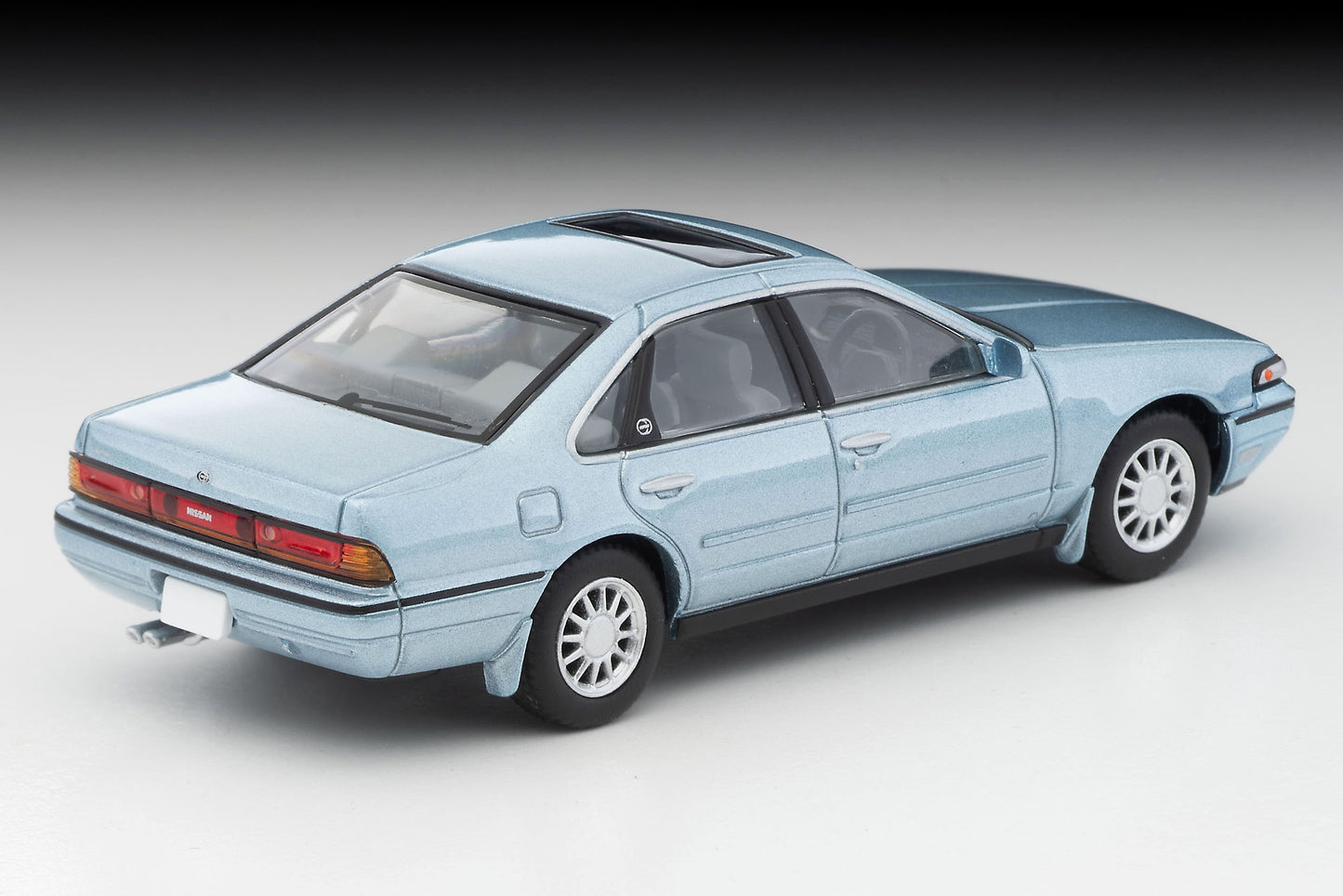 【2025年4月発売予定】 TLV 1/64 LV-N335a 日産セフィーロ スポーツクルージング (ブルーイッシュシルバー)88年式