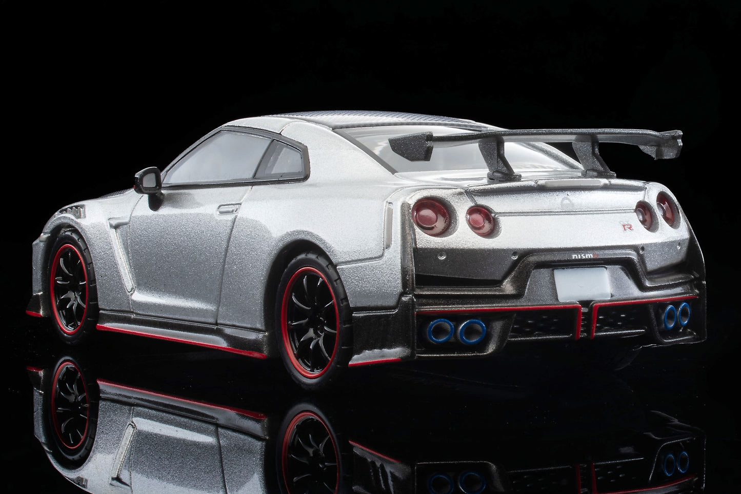 【2025年1月発売予定】 TLV 1/64 LV-N317c NISSAN GT-R NISMO Special edition 2024 model (銀)