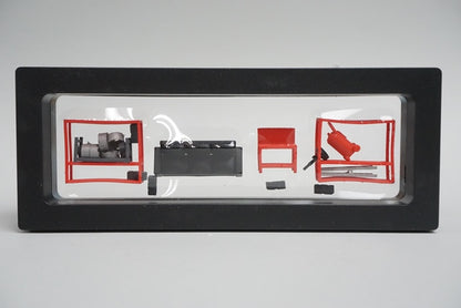 収蔵家 SCJ82002 1/64 レンガ壁のガレージジオラマ　ガレージ備品付属