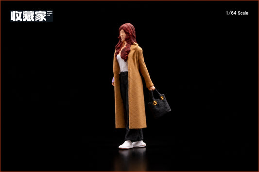 【2026年12月以降発売予定】 SHOUCANGJIA 64334B 1/64 Woman Holding a Bag (Brown Coat) Figure