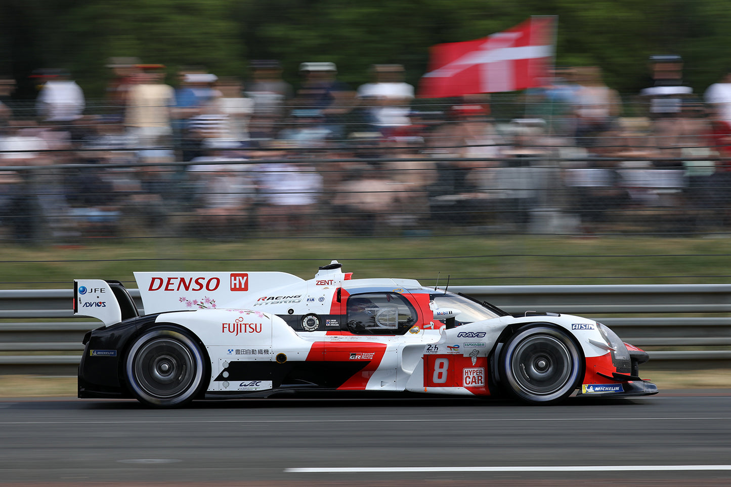 Spark S8726 1/43 Toyota GR010 - Hybrid No.8 TOYOTA GAZOO RACING 2nd 24H Le Mans 2023S. Buemi - B. Hartley - R. Hirakawa