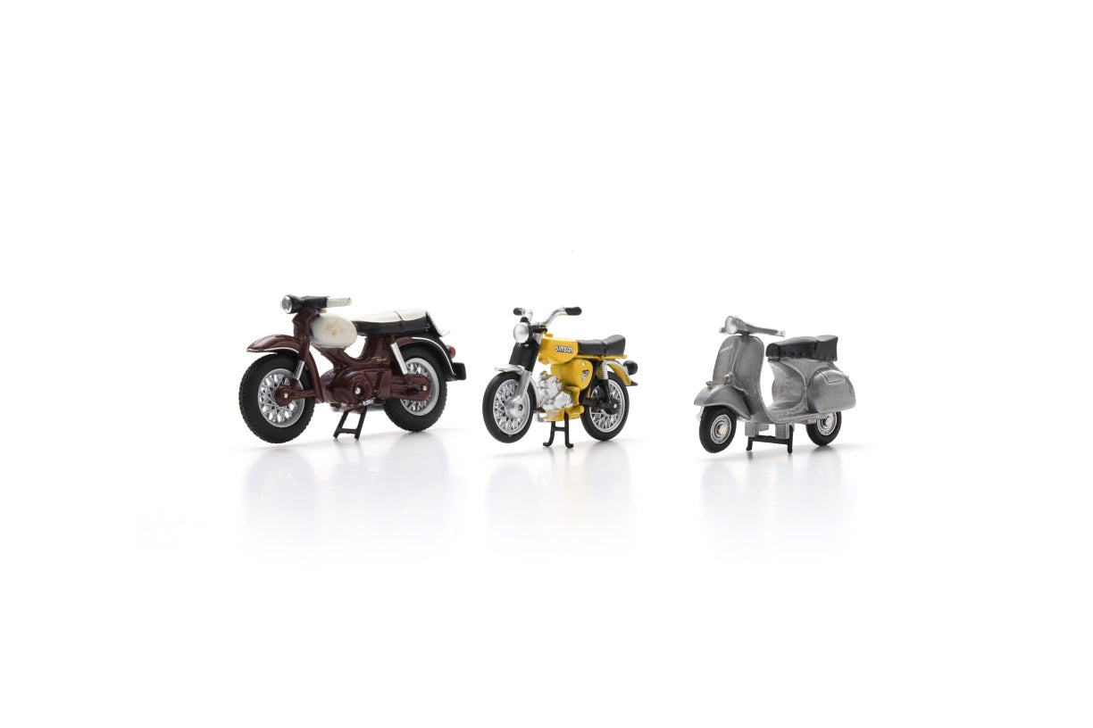 【2025年11月以降発売予定】 Schuco 450729900 1/43 Motorcycle Set w. Kreidler Florett Super/Vespa GS/Simson S52