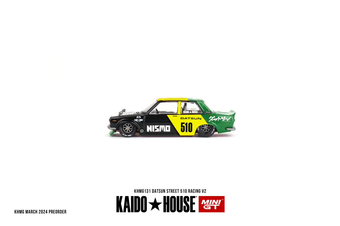 【2024年8月以降発売予定】 MINI GT KHMG131 1/64 ダットサン ストリート 510 Racing V2(左ハンドル)