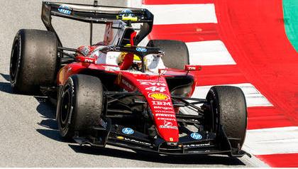 【2026年12月発売予定】 LookSmart LS64037 1/64 Ferrari SF-26 No.44 Winner Catalunya GP 2026 Lewis Hamilton (with raised hand)