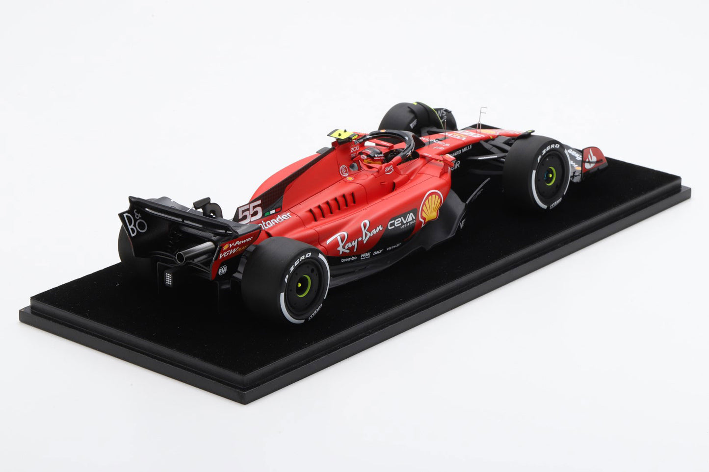 Looksmart LS18F1054 1/18 Scuderia Ferrari SF23 No.55 Scuderia Ferrari Winner Singapore GP 2023Carlos Sainz