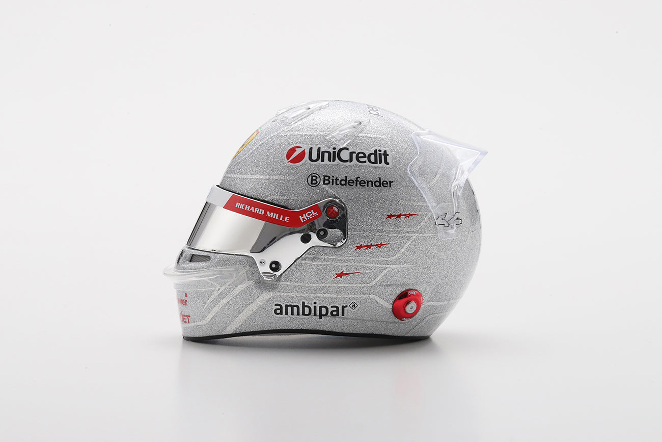 【2026年4月以降発売予定】 Looksmart LSHEL027 1/5 Lewis Hamilton – Scuderia Ferrari HP Las Vegas GP 2025