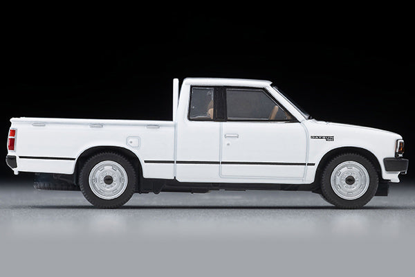 【2026年8月発売予定】 TLV 1/64 LV-N373a ダットサン トラック キングキャブ GL (白) 83年式