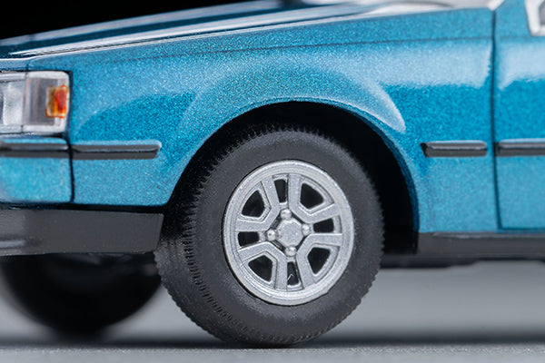 【2026年8月発売予定】 TLV 1/64 LV-N69d トヨタ コロナ ハードトップ 1800GT-TR (ターコイズ) 84年式