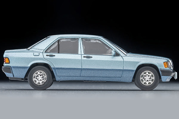 【2027年1月発売予定】 TLV 1/64 LV-N77c メルセデスベンツ 190 E (パールブルー) 92年式