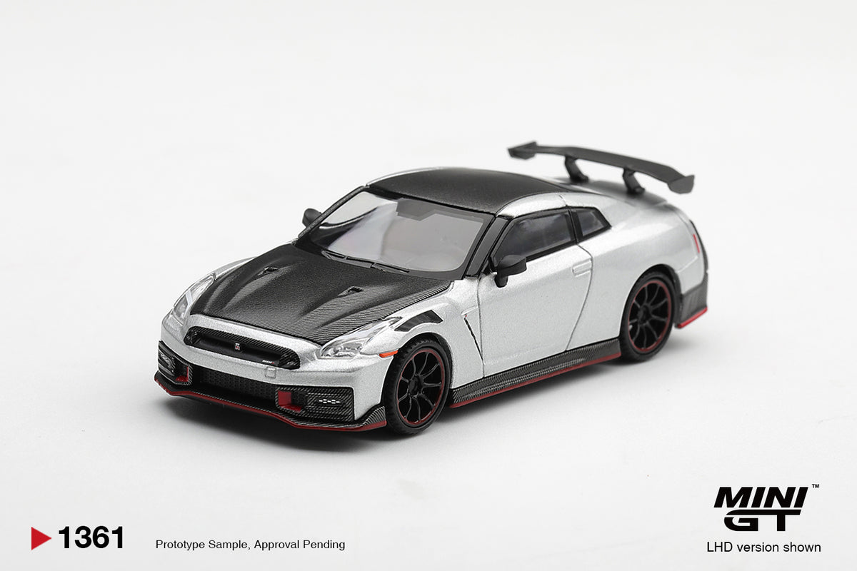 【2027年2月以降発売予定】 MINI GT MGT01361-L 1/64 Nissan GT-R Nismo 2024 シルバー(左ハンドル)