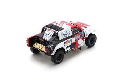 【2024年11月発売予定】 Spark S5885 1/43 TOYOTA HILUX No.217 5th Dakar Rally 2023 H. Lategan - B. Cummings