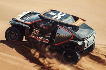【2026年5月発売予定】 Spark S6041 1/43 Dacia Sandrider No.212 The Dacia Sandriders 41st Dakar Rally 2025 
H.C. Gutierrez – H.P. Moreno