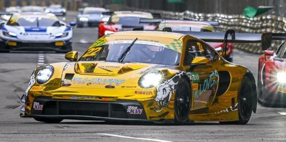 【2026年11月発売予定】  Spark  18SA037  1/18  Porsche 911 GT3 R (992) No.22 SCHUMACHER CLRT 3rd Macau GT Cup - FIA GT World Cup 2025  Laurin HEINRICH