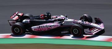 Spark S9592 1/43 Haas VF-25 No.31 MoneyGram Haas F1 Team Japanese GP 2025 Esteban Ocon