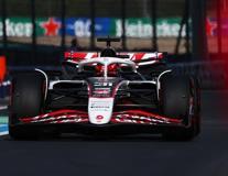 【2026年1月発売予定】 Spark Y434 1/64 Haas VF-25 No.31 MoneyGram Haas F1 Team 5th Chinese GP 2025 Esteban Ocon