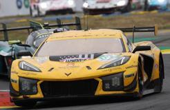Spark  18S1073  1/18  Corvette Z06 LMGT3.R No.33 TF SPORT Le Mans 24H 2025 B. Keating -  J. Edgar - D. Juncadella