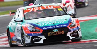 【2026年11月発売予定】 Spark UK055 1/43 Team Vertu - No.80 - Hyundai i30N Fastback BTCC - 2026 Tom Ingram