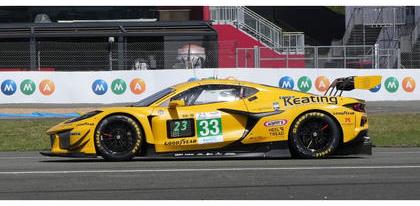 【2026年12月発売予定】 Spark S8424 1/43 Corvette Z06 LMGT3.R No.33 TF SPORT Winner LMGT3 class Le Mans 24H 2026 B. Keating – J. Edgar – N. Catsburg