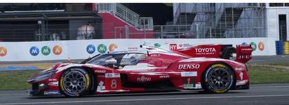 【2026年12月発売予定】 Spark 18S1321 1/18 TOYOTA TR010 HYBRID No.8 TOYOTA RACING 3rd Le Mans 24H 2026 S. Buemi – B. Hartley – R. Hirakawa