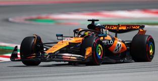 Spark S9621 1/43 McLaren MCL39 No.81 McLaren Formula 1 Team Winner Spanish GP 2025 Oscar Piastri
