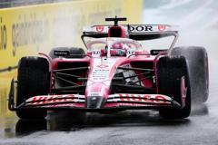 Spark S9628 1/43 Racing Bulls VCARB 02 No.6 Visa Cash App Racing