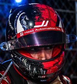 【2026年4月以降発売予定】 Spark 5HF239 1/5 MoneyGram Haas F1 Team - Esteban Ocon - Las Vegas GP 2025