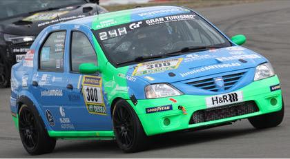 【2027年1月発売予定】 Spark SG1088 1/43 Dacia Logan No.300 Ollis Garage Racing 24H Nürburgring 2026 O. Kriese - C. Geilfus - R. Neumann - A. Becker
