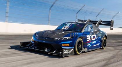【2027年2月発売予定】 Spark S7745 1/43 Ford Super Mustang Mach-E 2nd Pikes Peak 2025 Romain Dumas