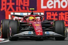 【2025年11月発売予定】 Looksmart LS18F1074 1/18 Ferrari SF-25 China Sprint Race 2025 Lewis Hamilton