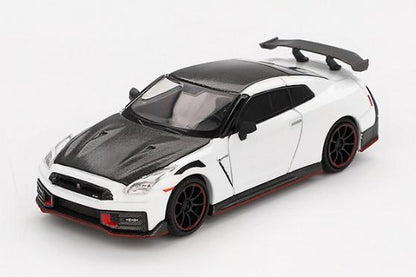 MINI GT MGT01045-R 1/64 Nissan GT-R Nismo 2024 ブリリアントホワイトパール (右ハンドル)