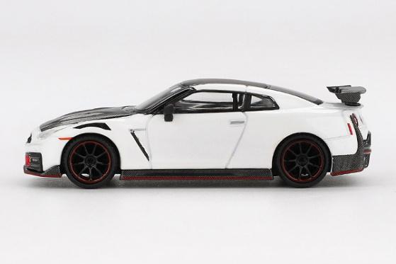 MINI GT MGT01045-R 1/64 Nissan GT-R Nismo 2024 ブリリアントホワイトパール (右ハンドル)