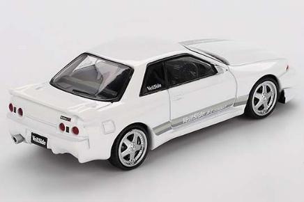 MINI GT MGT01066-R 1/64 Nissan スカイライン GT-R R32 Veilside コンバット C-I ホワイト(右ハンドル)