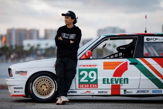 【2026年2月以降発売予定】 MINI GT KHMG217 1/64 BMW M3 KAIDO WORKS V1 Larry Chen(左ハンドル) 北米限定
