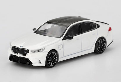 【2026年4月以降発売予定】 MINI GT MGT01092-L 1/64 BMW M5 アルピンホワイト(左ハンドル)