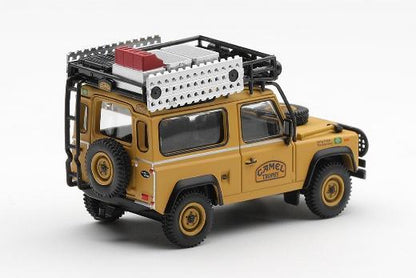 【2026年11月以降発売予定】 MINI GT MGT01308-L 1/64 ランドローバー ディフェンダー 90 キャメルトロフィー ボルネオ島  1985 チームブラジル(左ハンドル)