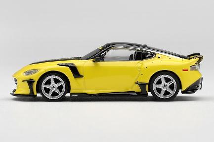 【2026年11月以降発売予定】 MINI GT MGT01316-L 1/64 Nissan Z Veilside FFZ400 イカズチイエロー(左ハンドル)