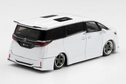 【2026年12月以降発売予定】 MINI GT MGT01339-L 1/64 Toyota Alphard 40 KUHL White LHD