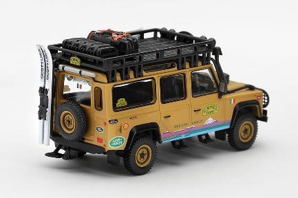 【2027年3月以降発売予定】 MINI GT MGT01380-L 1/64 Land Rover Defender 110 1998 Camel Trophy Tierra del Fuego CT.24 Italy LHD