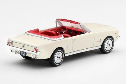 【2027年2月以降発売予定】 MINI GT MGT00928-007J 1/64 Ford Mustang Convertible 1964 "Goldfinger" Japanese Blister Packaging