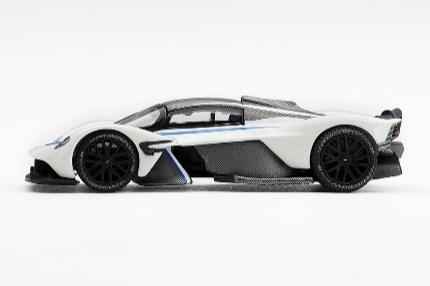 【2027年5月以降発売予定】 MINI GT MGT01419-L 1/64 Aston Martin Valkyrie Escape White LHD