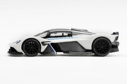【2027年5月以降発売予定】 MINI GT MGT01419-L 1/64 Aston Martin Valkyrie Escape White LHD