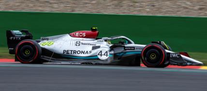 【2023年5月発売予定】Spark 18S770 1/18 Mercedes-AMG Petronas F1 W13 E Performance No.44 Mercedes-AMG Petronas F1 Team  Belgian GP 2022   Lewis Hamilton