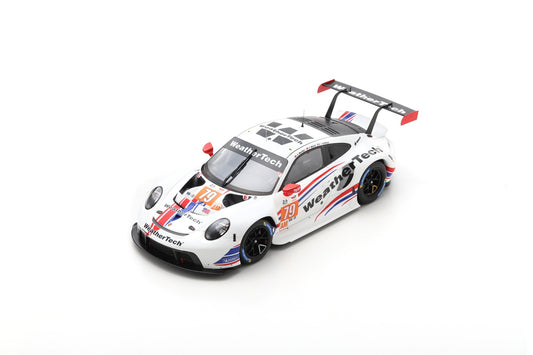 Spark 18S821 1/18 Porsche 911 RSR-19 No.79 WeatherTech Racing  2nd LMGTE Am 24H Le Mans 2022   C. MacNeil - J. Andlauer - T. Merrill